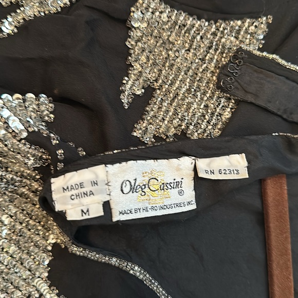 Vintage Oleg Cassini Silk Blouse, Size M - Picture 7 of 8